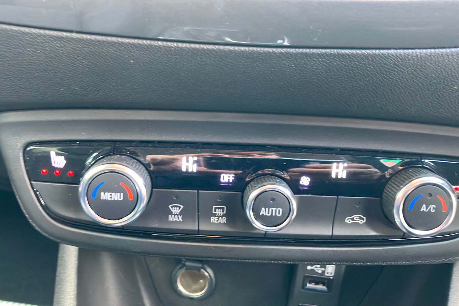 Used Vauxhall Crossland 2024 for sale - 76114789: Photo 40