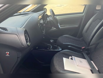 Used Toyota Aygo X 2024 for sale - 79341585: Photo