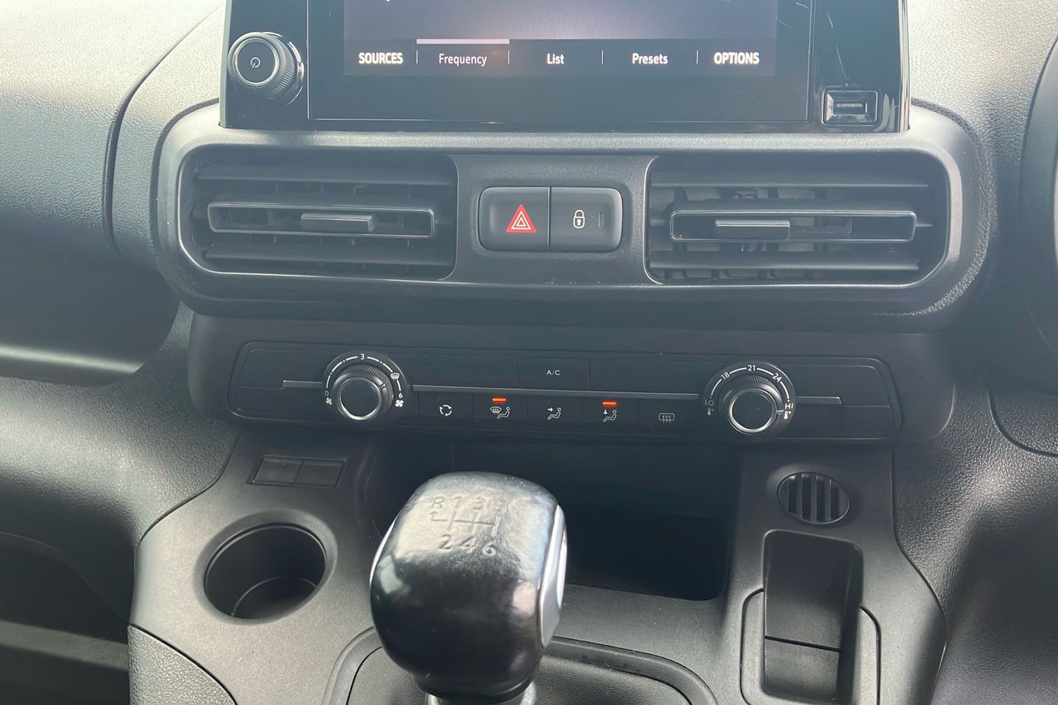 Used Vauxhall Combo Life 2022 for sale - 77548108: Photo 40