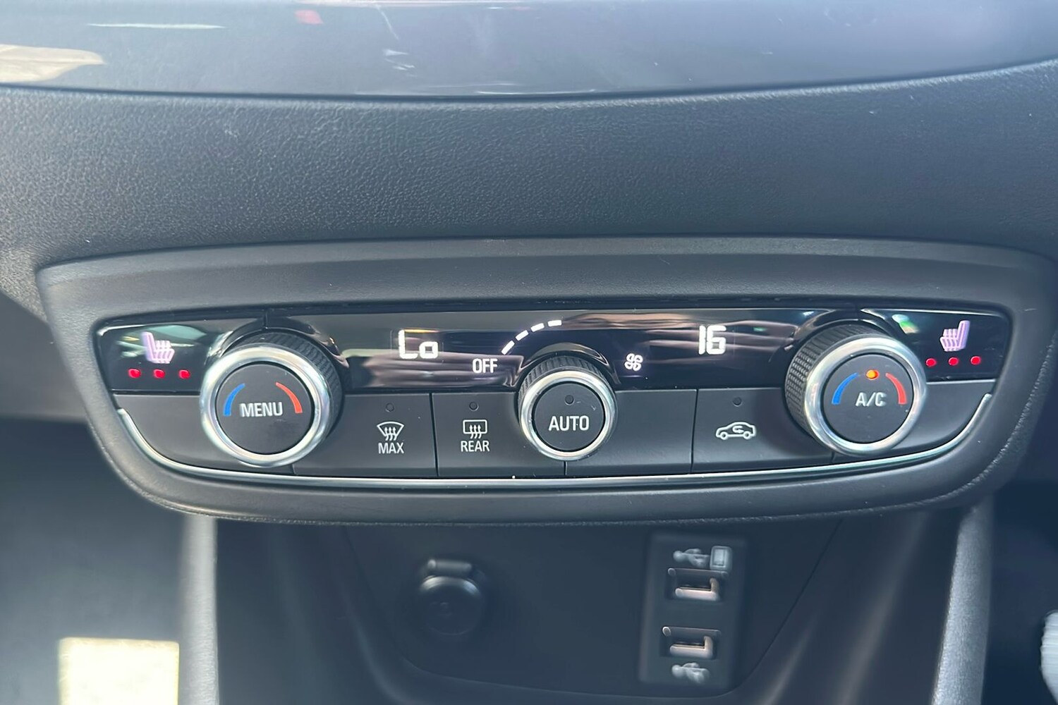 Used Vauxhall Crossland 2022 for sale - 76243489: Photo 51