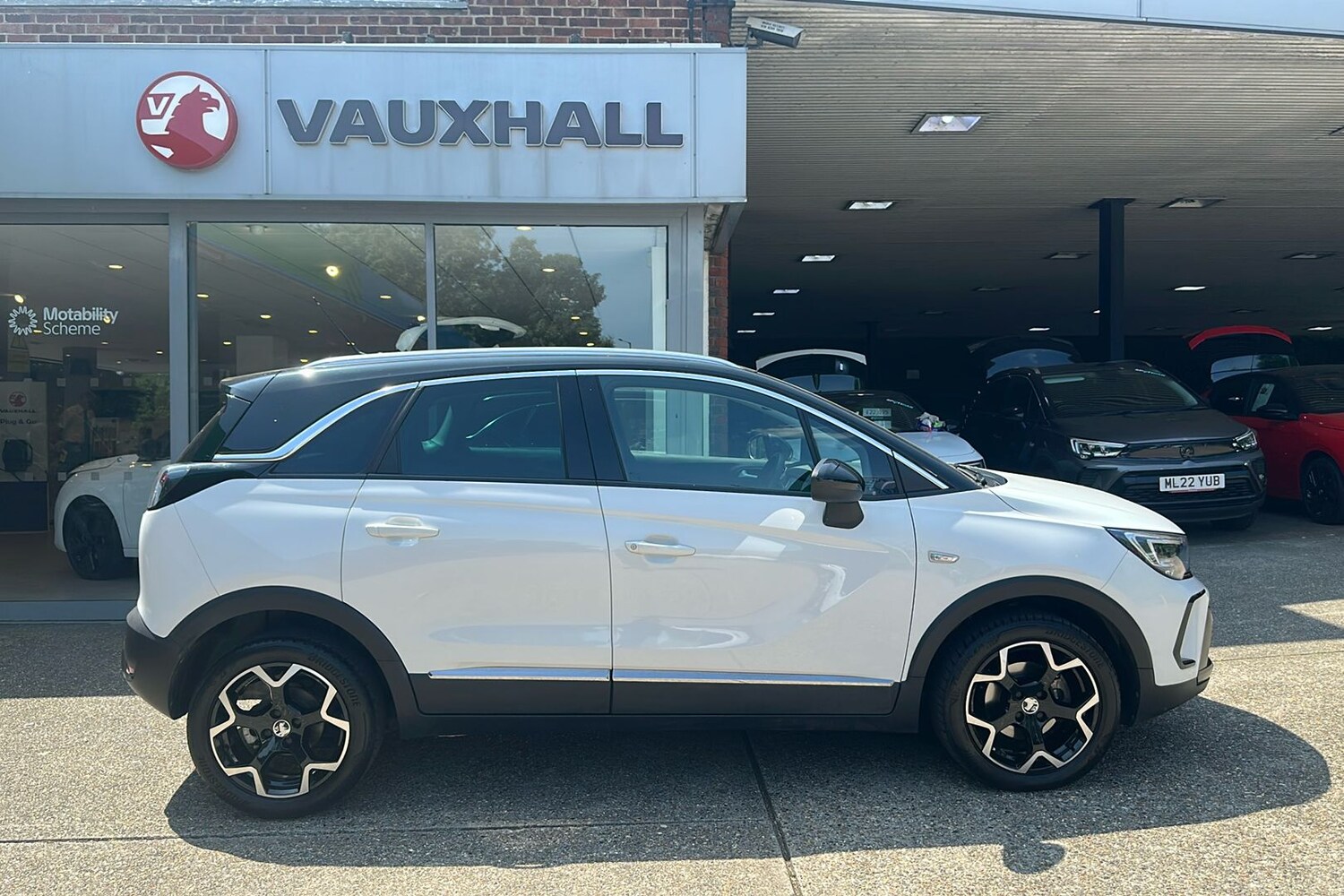 Used Vauxhall Crossland 2022 for sale - 76243489: Photo 6