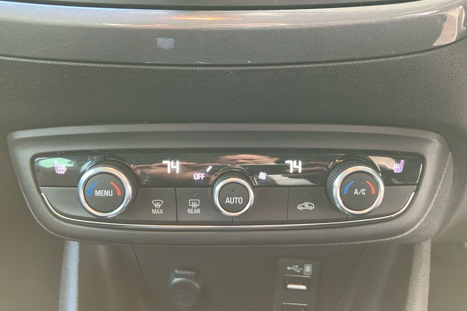 Used Vauxhall Crossland 2023 for sale - 77781339: Photo 40