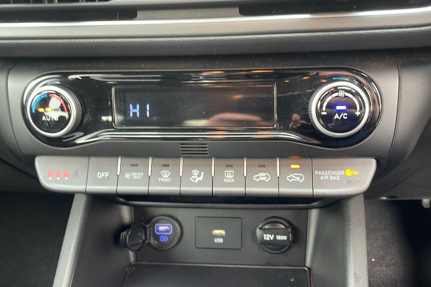 Used Hyundai KONA 2022 for sale - 77548105: Photo 17