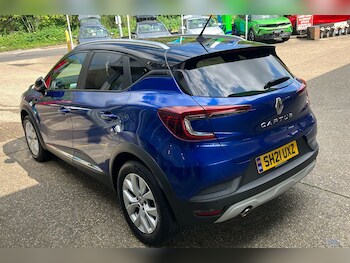 Used Renault Captur 2021 for sale - 78325061: Photo