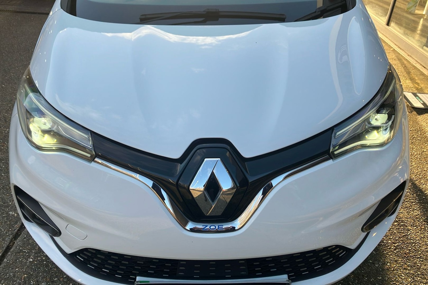 Used Renault Zoe 2020 for sale - 77034183: Photo 23