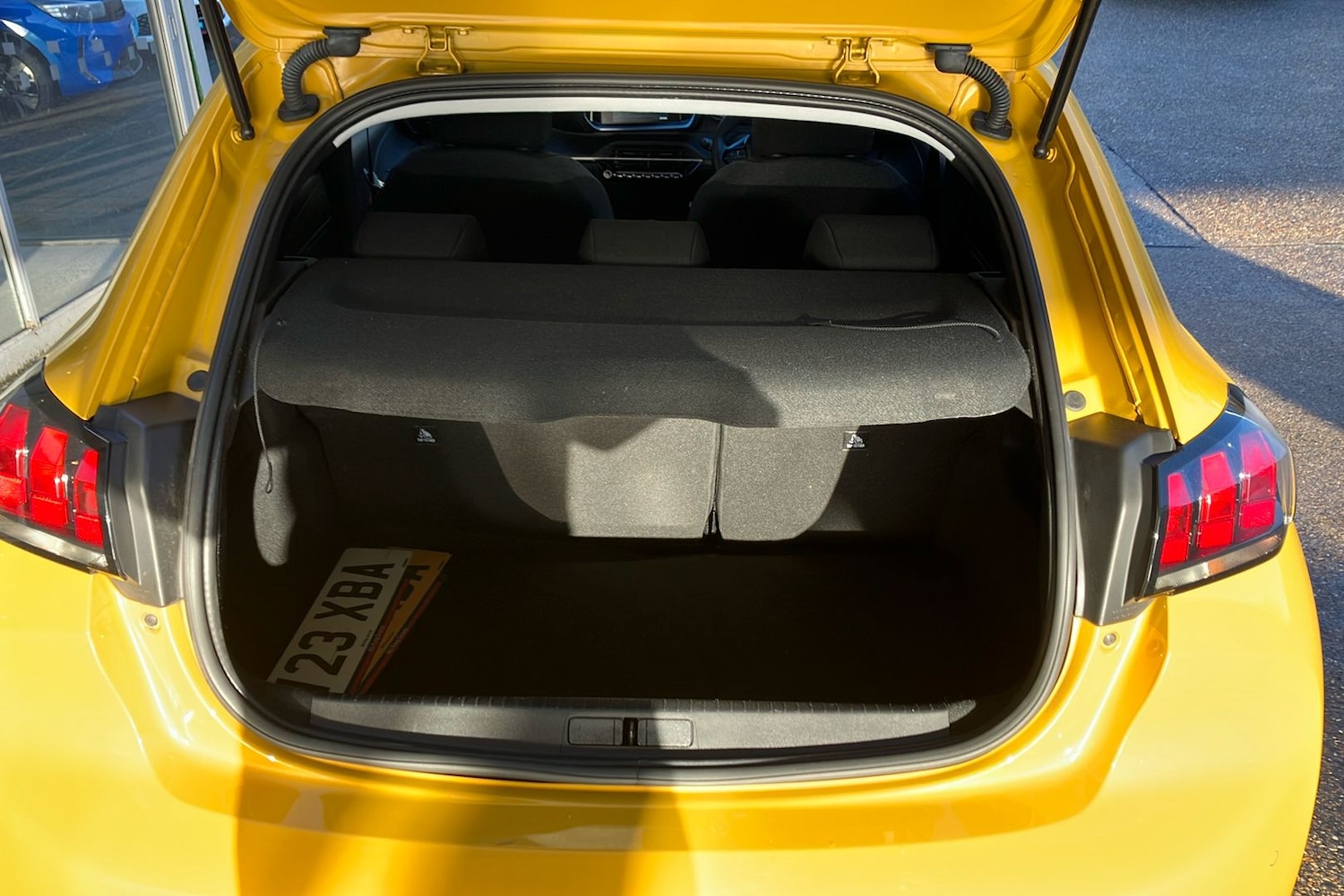 Used Peugeot 208 2023 for sale - 77154230: Photo 14