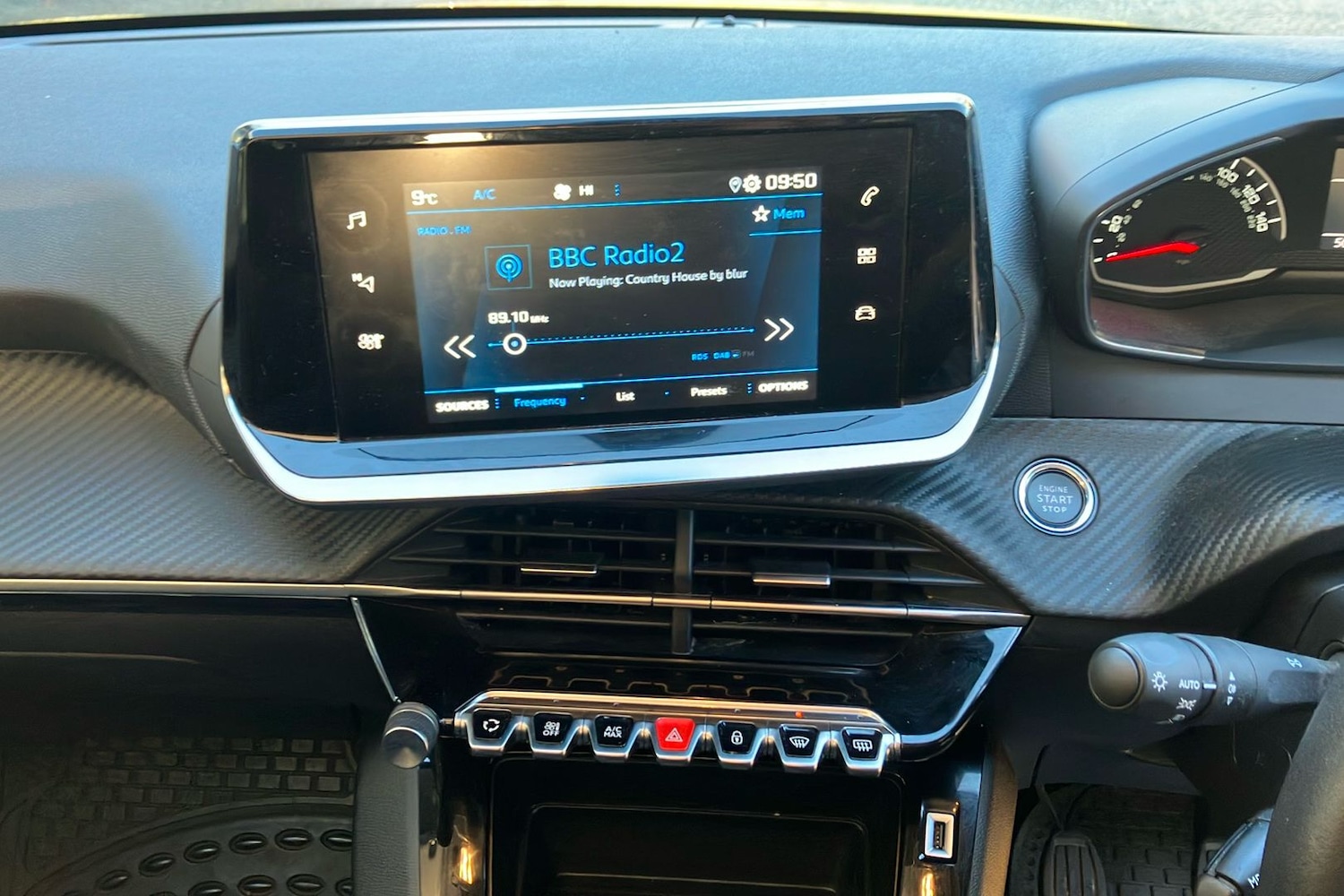 Used Peugeot 208 2023 for sale - 77154230: Photo 28