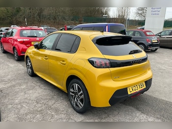 Used Peugeot 208 2023 for sale - 77154230: Photo