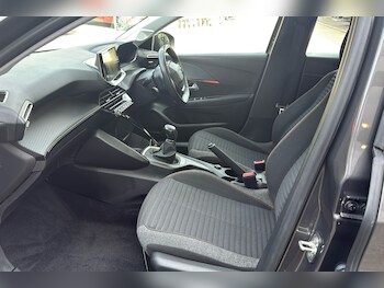 Used Peugeot 208 2021 for sale - 75390398: Photo