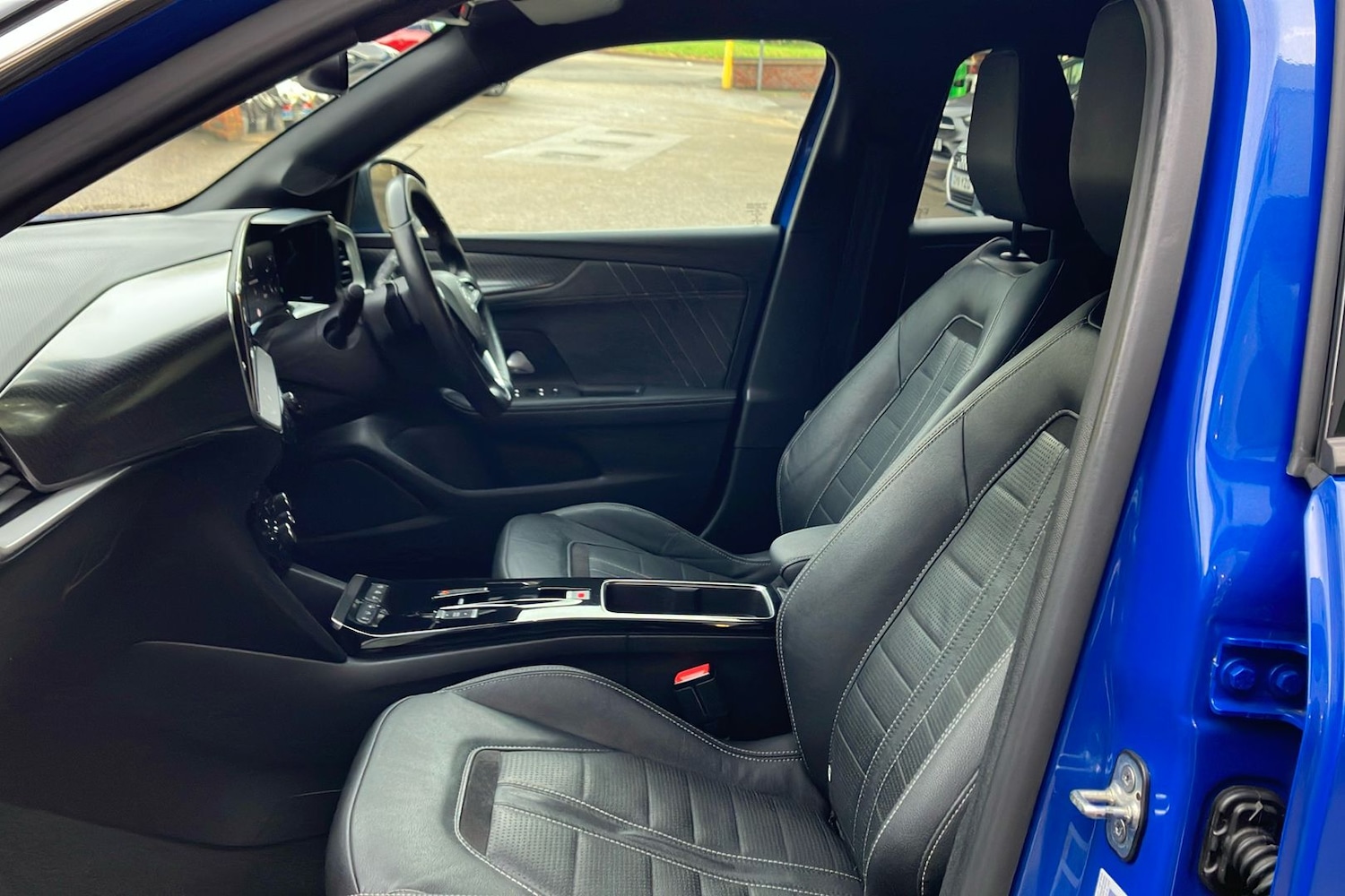 Used Vauxhall Mokka 2022 for sale - 76875969: Photo 3