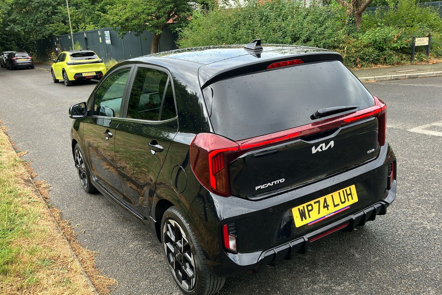 Used Kia Picanto 2024 for sale - 76435983: Photo 2