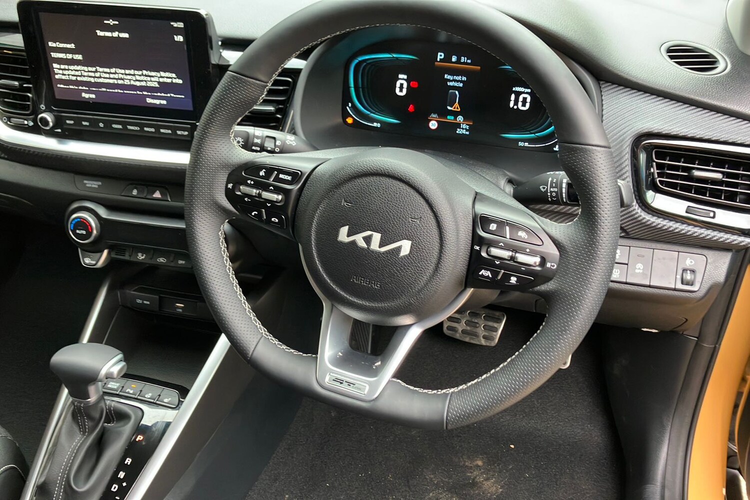 Used Kia Stonic 2025 for sale - 76477676: Photo 13