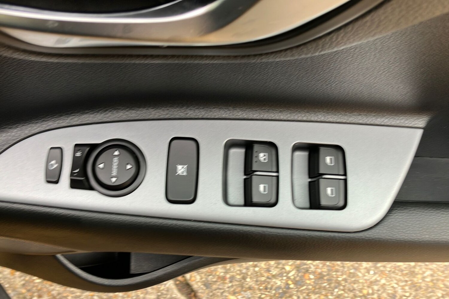 Used Kia Stonic 2025 for sale - 76477676: Photo 18