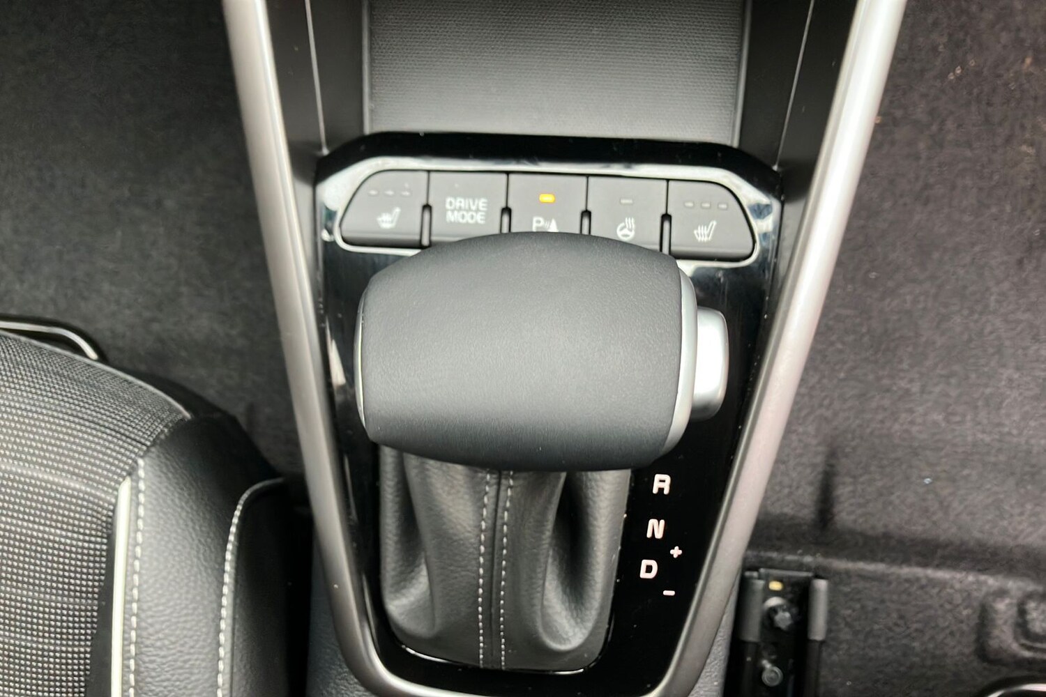 Used Kia Stonic 2025 for sale - 76477676: Photo 26