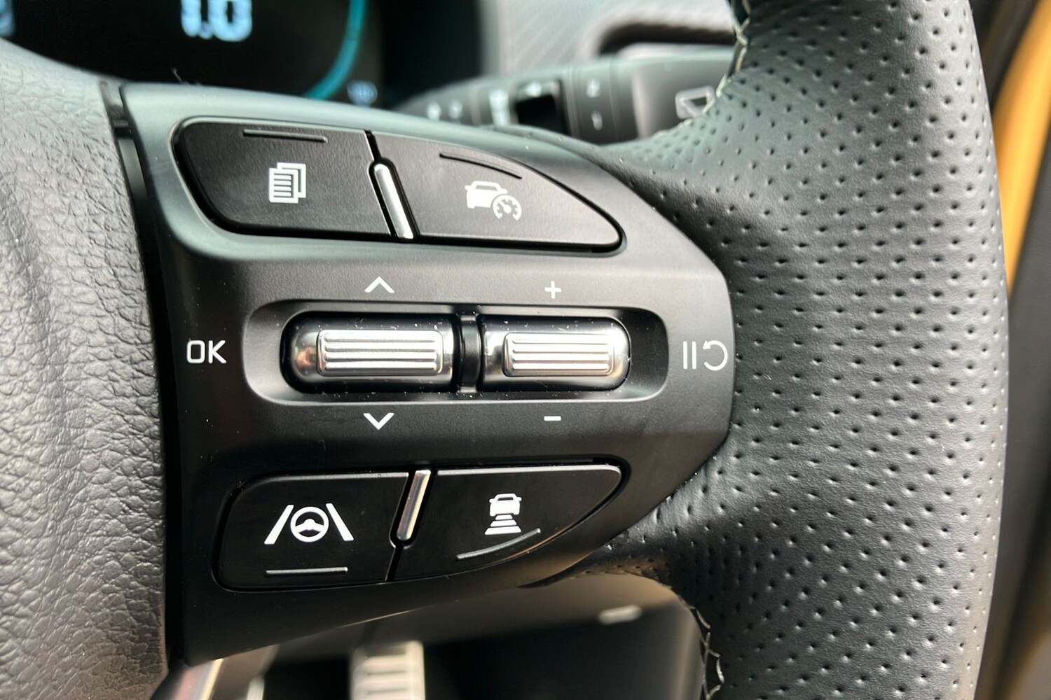 Used Kia Stonic 2025 for sale - 76477676: Photo 45