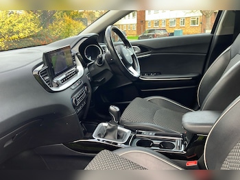 Used Kia XCeed 2022 for sale - 76666011: Photo