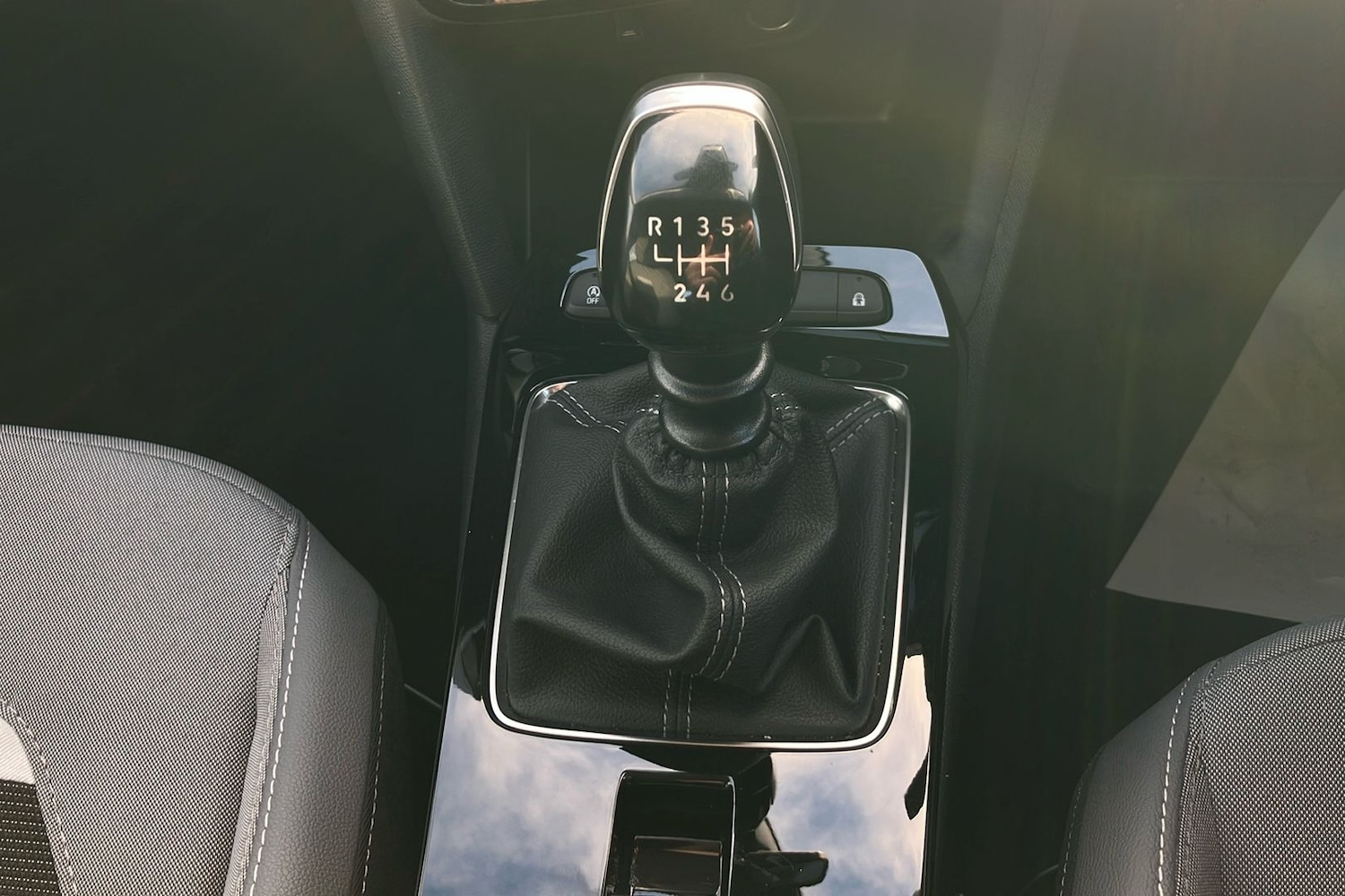 Used Vauxhall Mokka 2024 for sale - 76505318: Photo 14