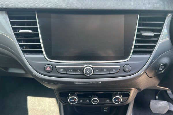 Used Vauxhall Crossland 2024 for sale - 74807570: Photo 14