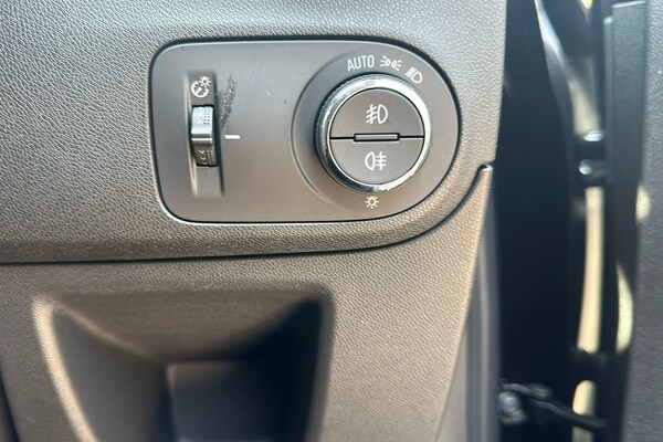 Used Vauxhall Crossland 2024 for sale - 74807570: Photo 21
