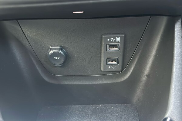 Used Vauxhall Crossland 2024 for sale - 74807570: Photo 51