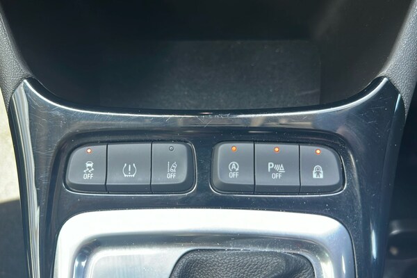 Used Vauxhall Crossland 2024 for sale - 74807570: Photo 52