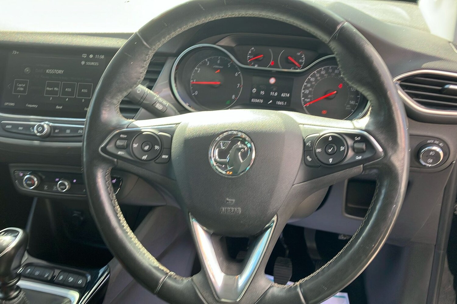 Vehicle 33