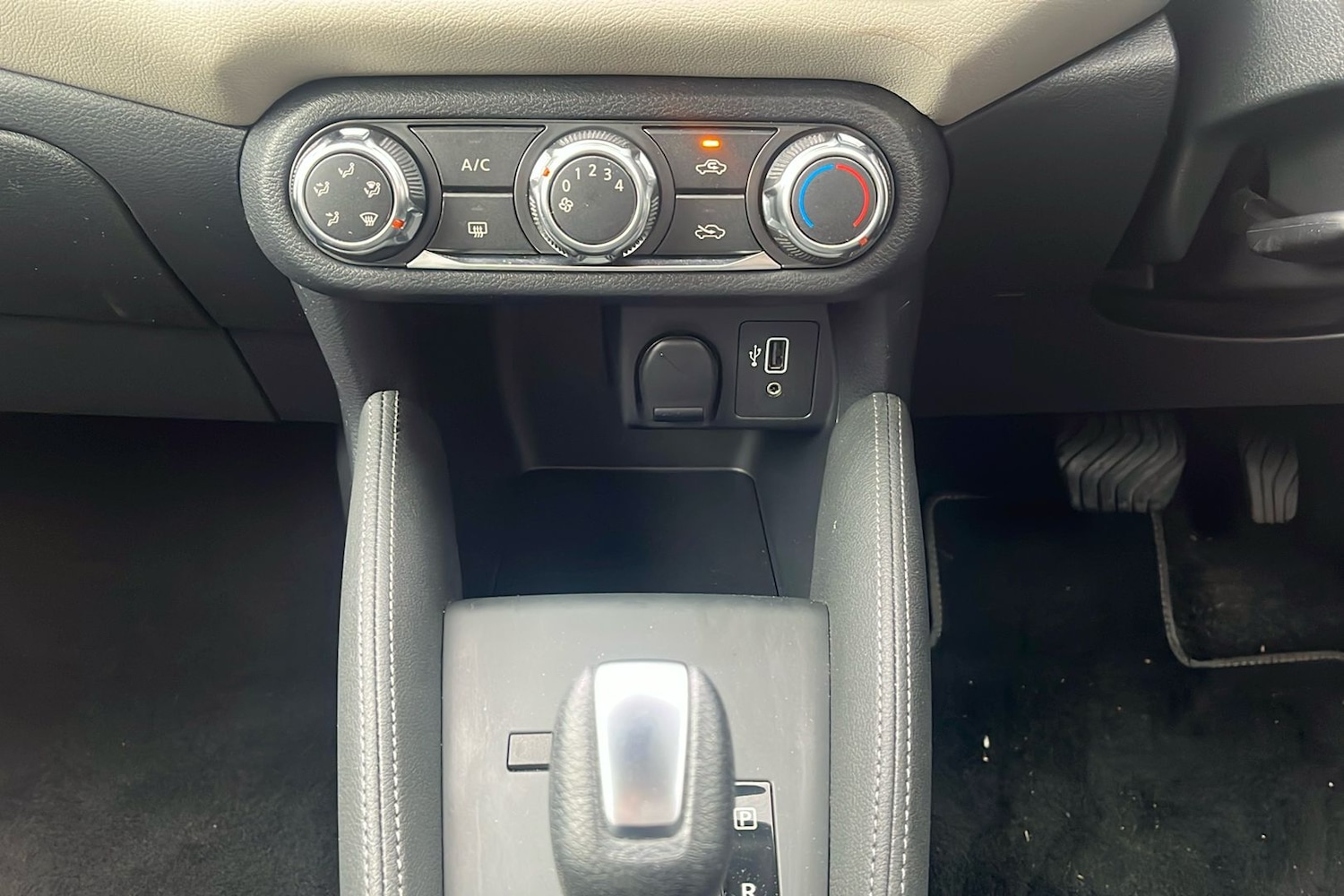 Used Nissan Micra for sale - 77247218: Photo 40