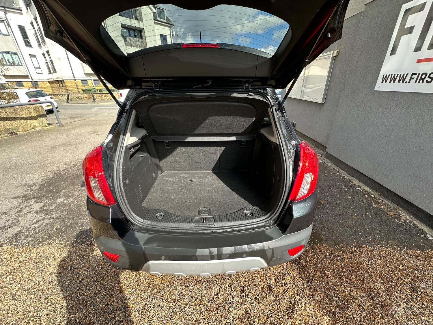 Vehicle 27