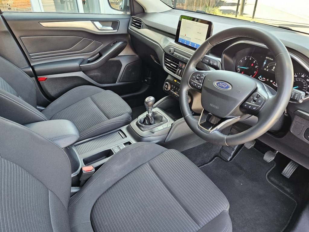 Used Ford Focus 2022 for sale - 76617193: Photo 16