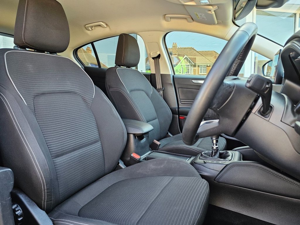 Used Ford Focus 2022 for sale - 76617193: Photo 17