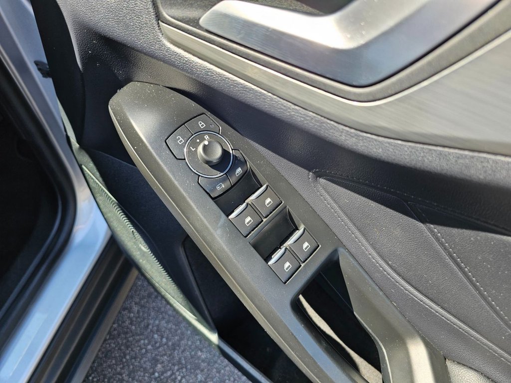 Used Ford Focus 2022 for sale - 76617193: Photo 19