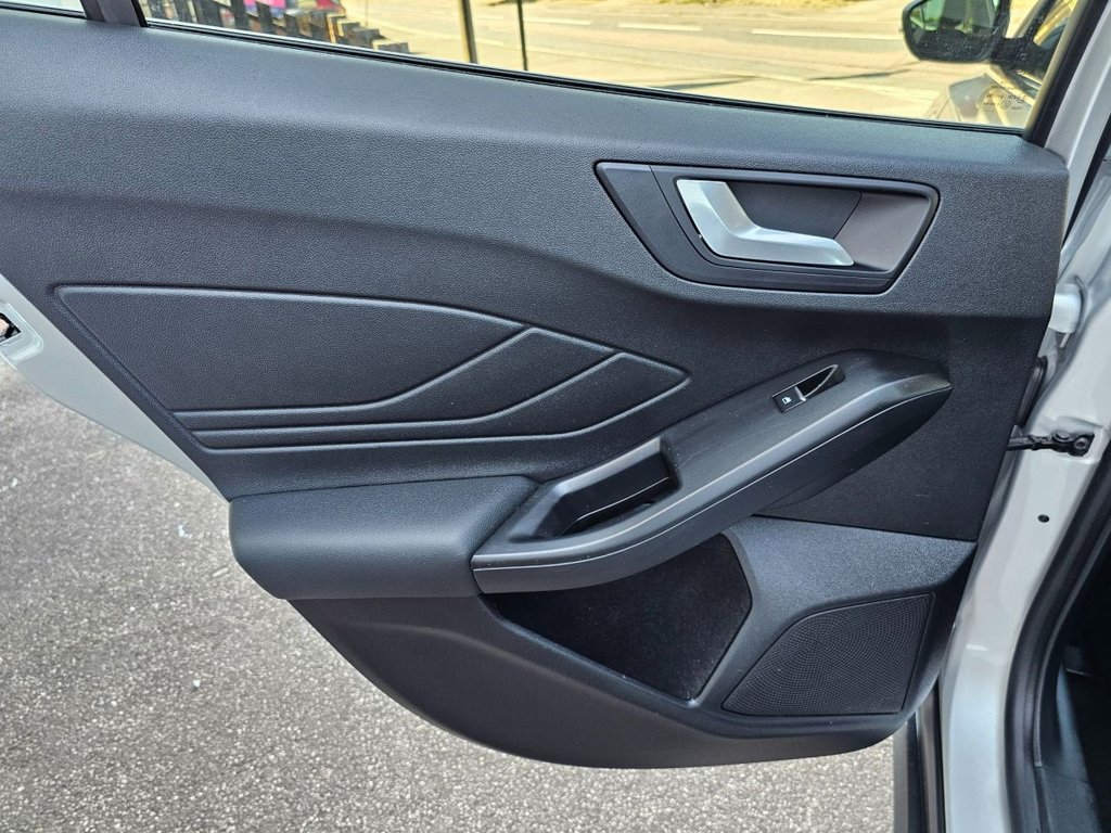 Used Ford Focus 2022 for sale - 76617193: Photo 46