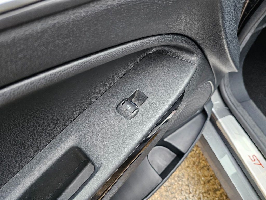 Used Ford Ecosport 2019 for sale - 77048876: Photo 36