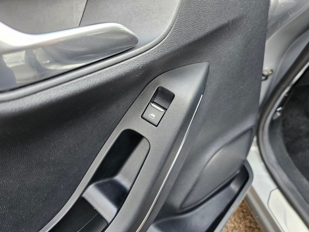 Used Ford Puma 2020 for sale - 77212079: Photo 40