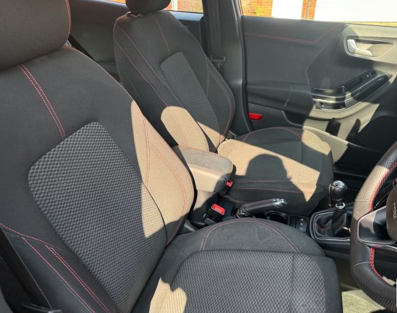 Used Ford Puma 2023 for sale - 77849890: Photo 2