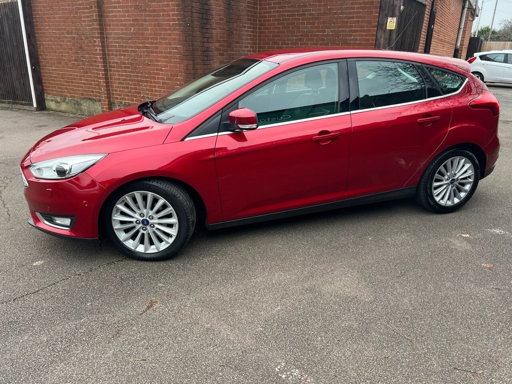 Used Ford Focus 2017 for sale - 77048843: Photo 7