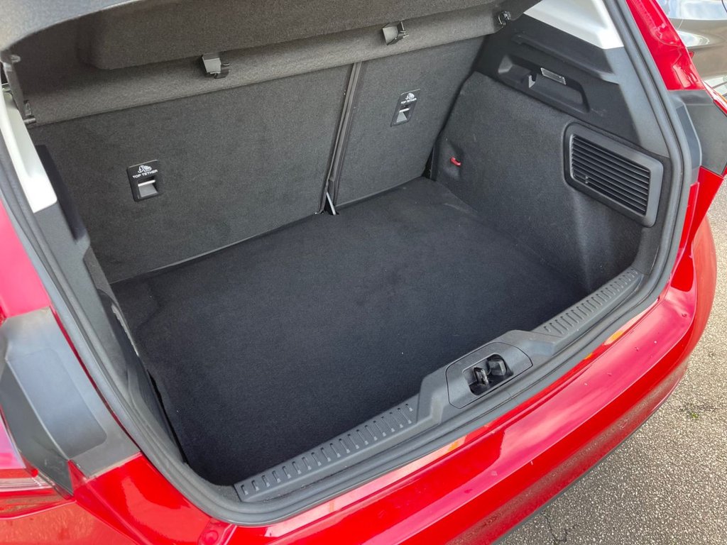 Used Ford Focus 2023 for sale - 76618032: Photo 15