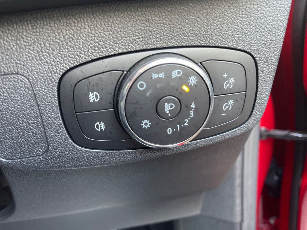 Used Ford Focus 2023 for sale - 76618032: Photo 20