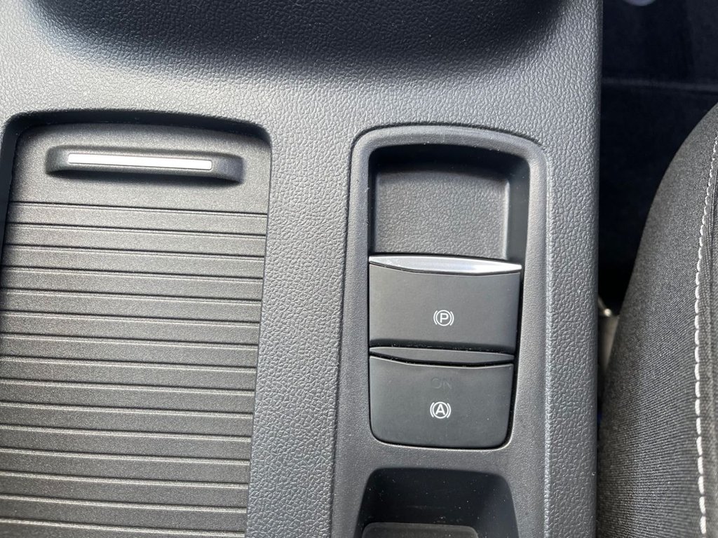 Used Ford Focus 2023 for sale - 76618032: Photo 29