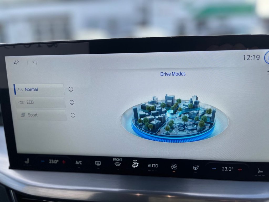 Used Ford Focus 2023 for sale - 76618032: Photo 30