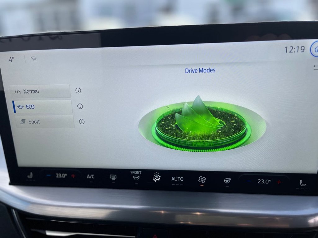 Used Ford Focus 2023 for sale - 76618032: Photo 31