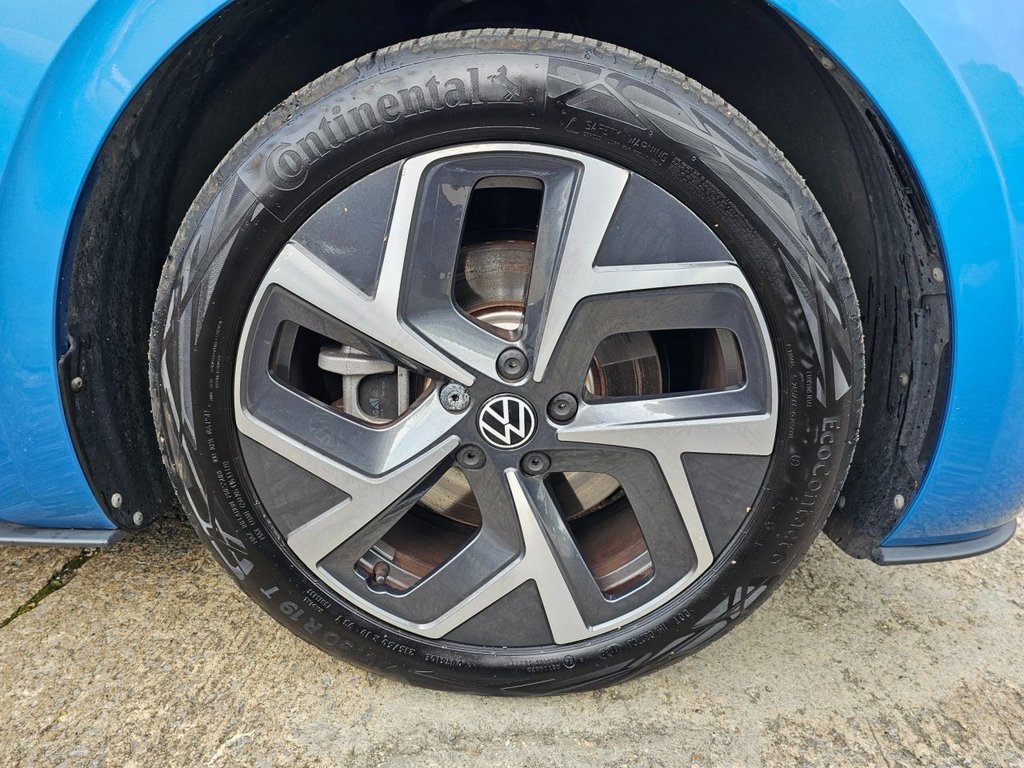 Used Volkswagen ID.3 2024 for sale - 76617231: Photo 10