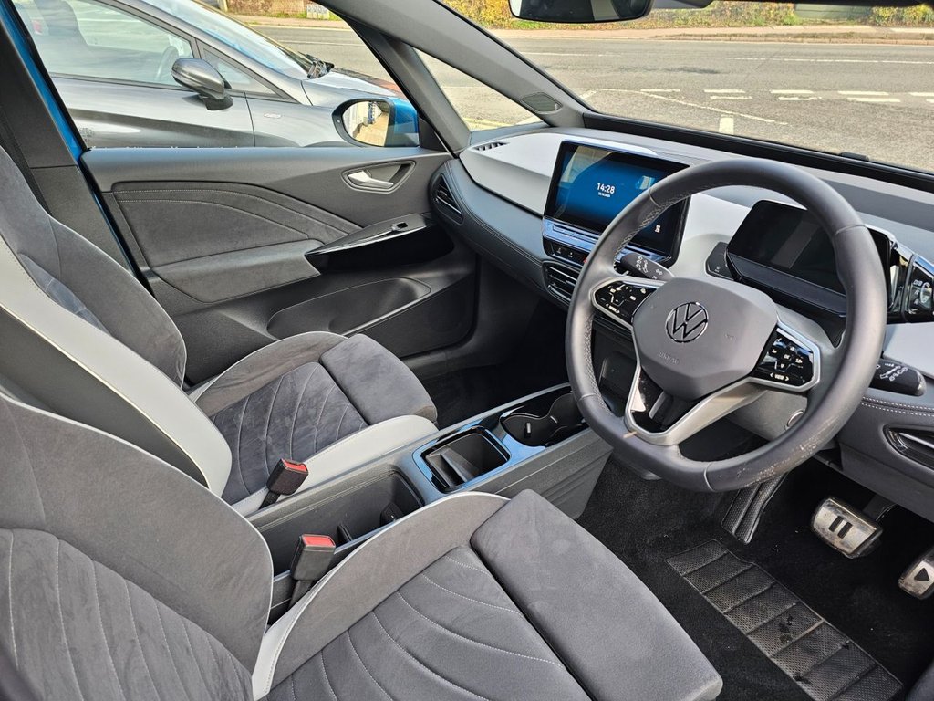Used Volkswagen ID.3 2024 for sale - 76617231: Photo 14
