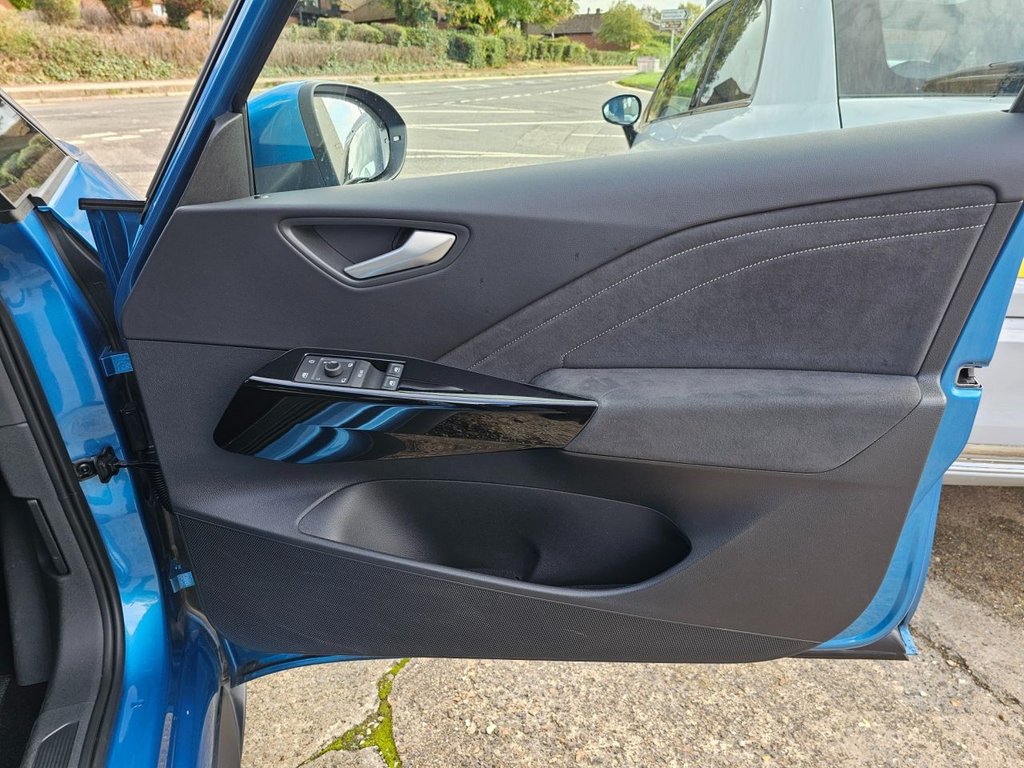 Used Volkswagen ID.3 2024 for sale - 76617231: Photo 16