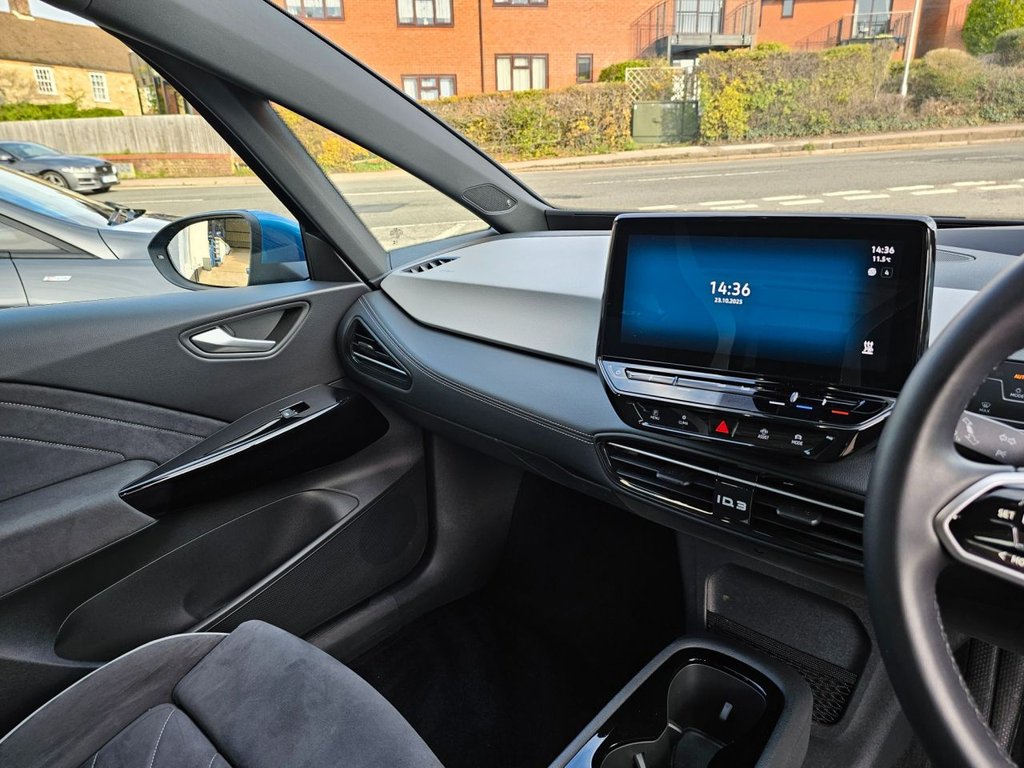 Used Volkswagen ID.3 2024 for sale - 76617231: Photo 30