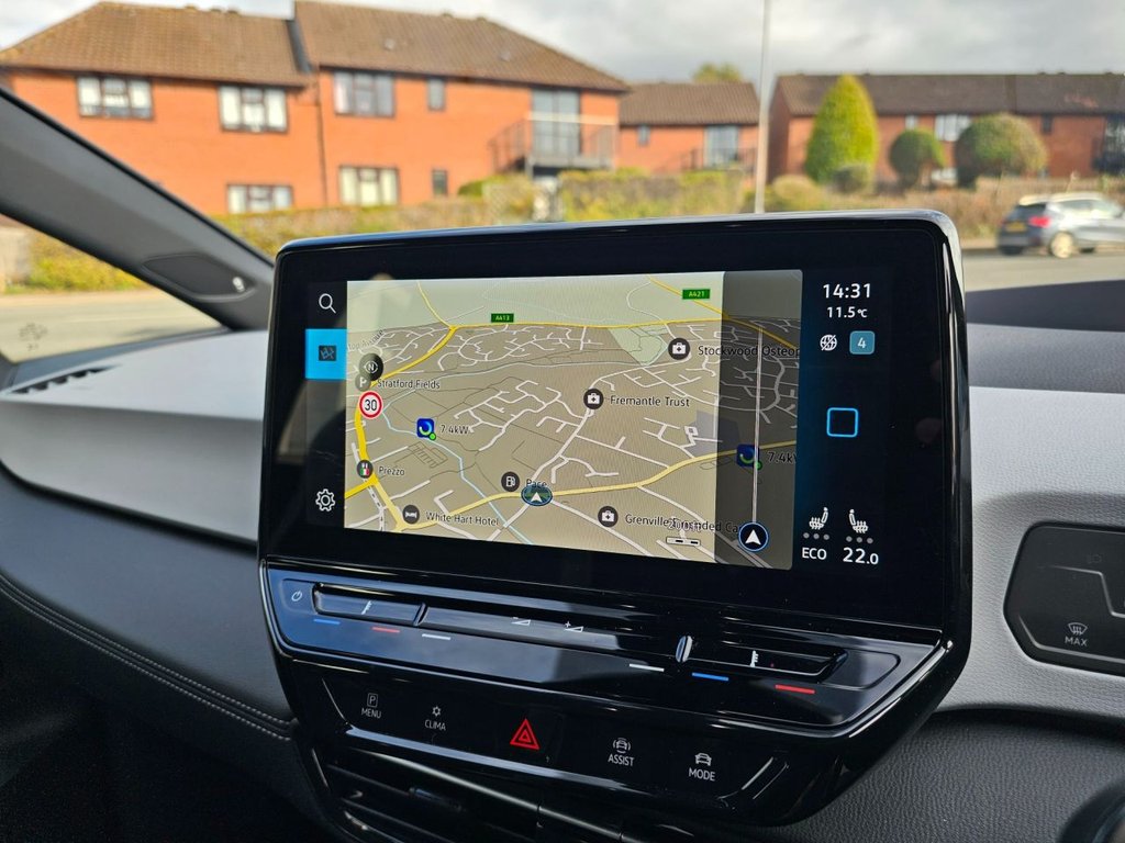 Used Volkswagen ID.3 2024 for sale - 76617231: Photo 32