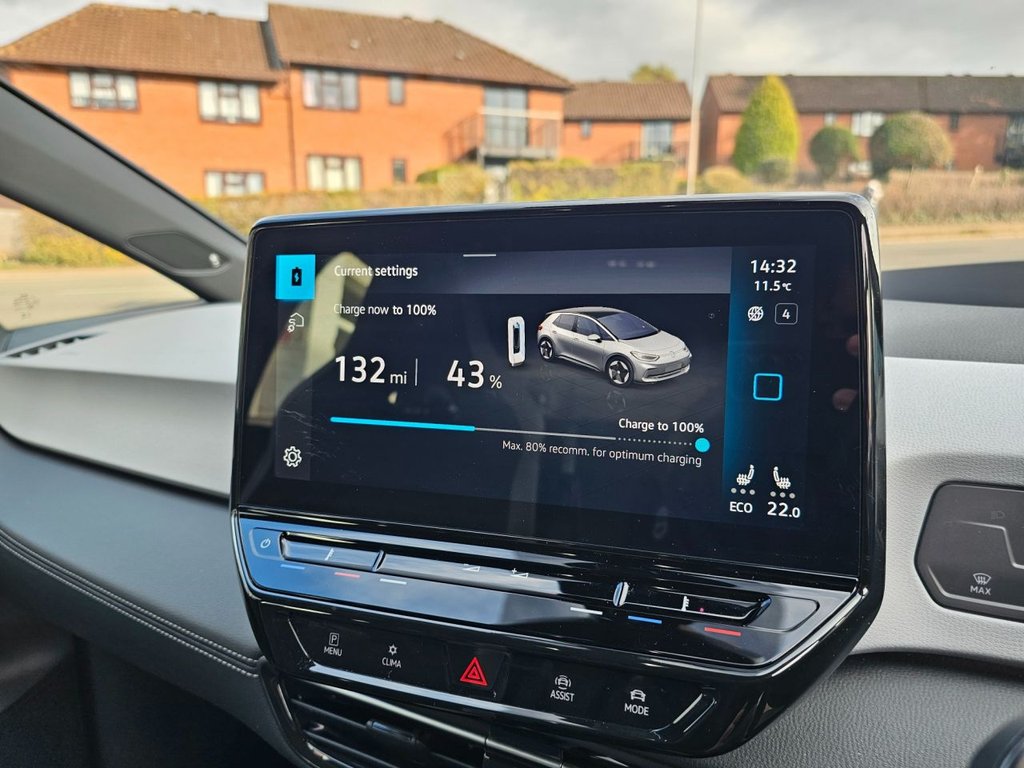 Used Volkswagen ID.3 2024 for sale - 76617231: Photo 34