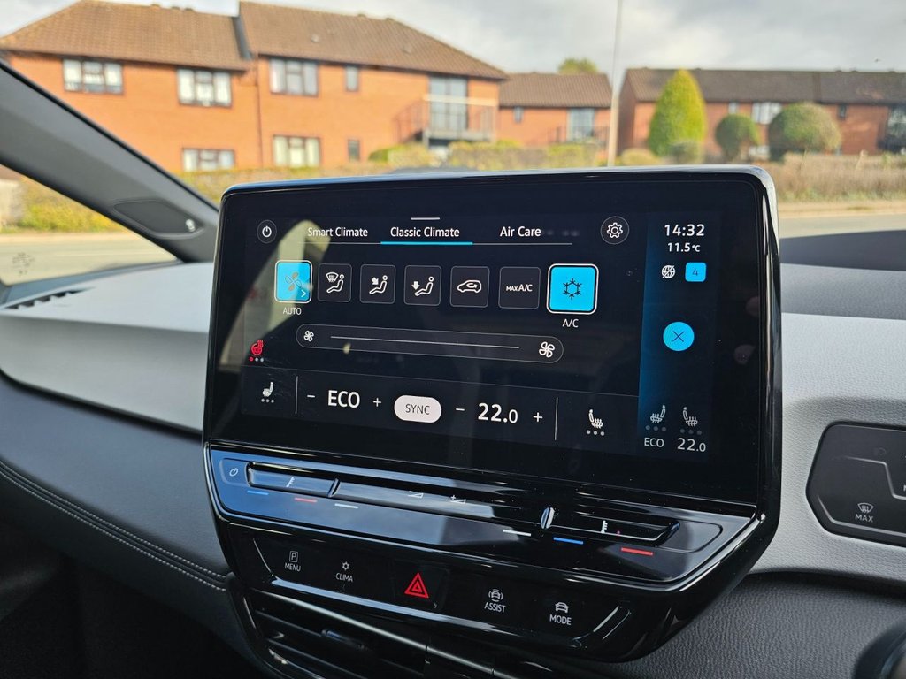 Used Volkswagen ID.3 2024 for sale - 76617231: Photo 36