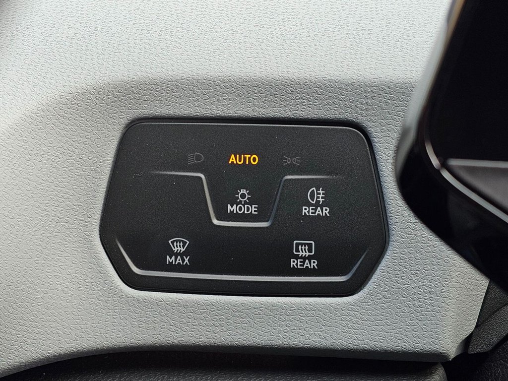 Used Volkswagen ID.3 2024 for sale - 76617231: Photo 43