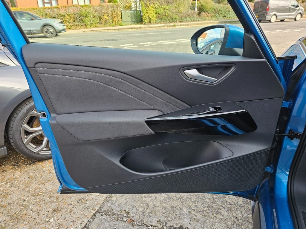 Used Volkswagen ID.3 2024 for sale - 76617231: Photo 48